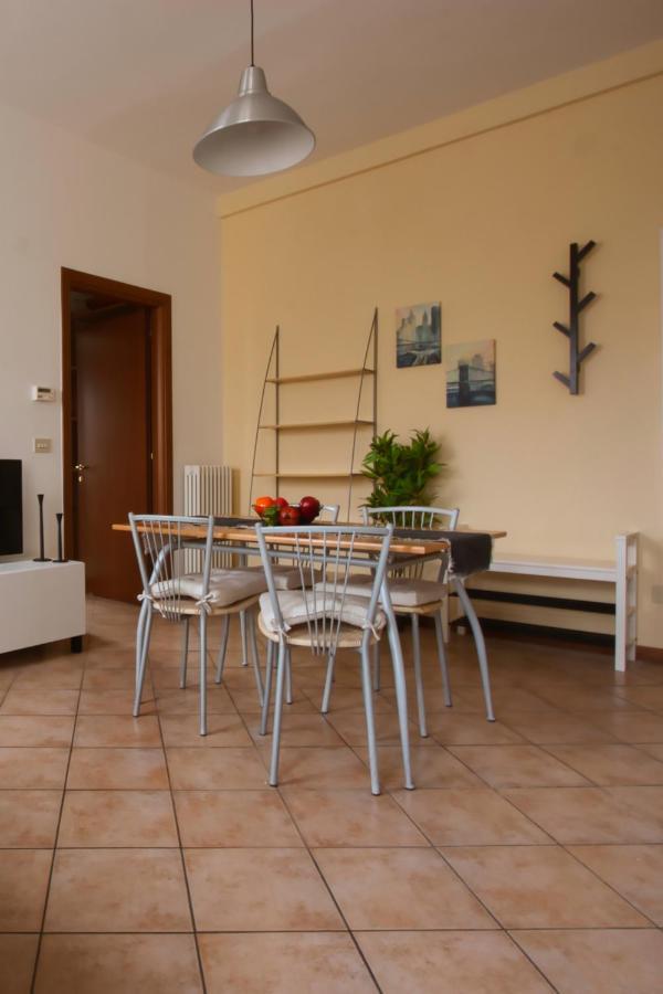 Shakira Apartments Parma Dış mekan fotoğraf